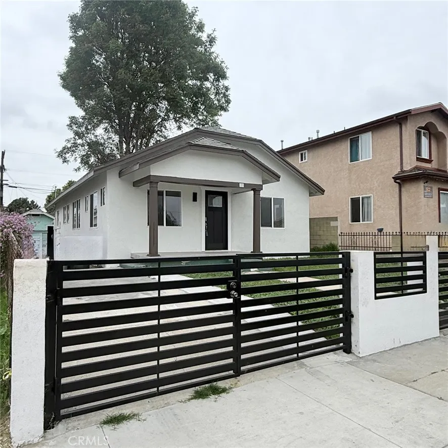 155 E 84th Street Los Angeles, CA 90003