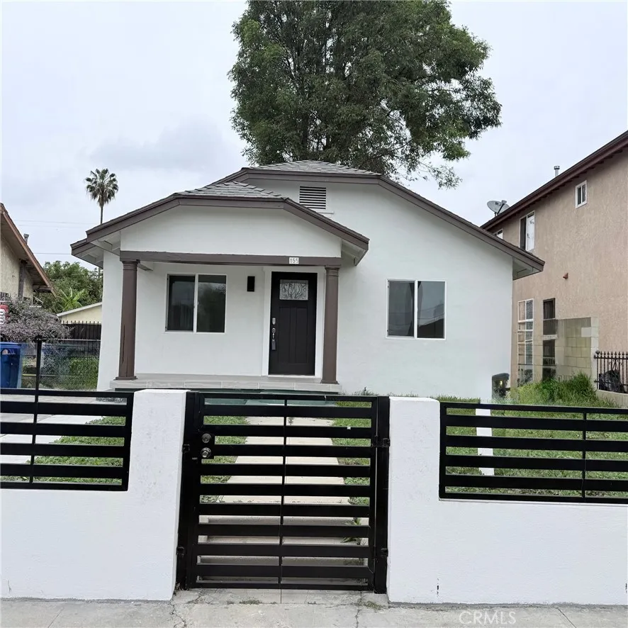 155 E 84th Street Los Angeles, CA 90003