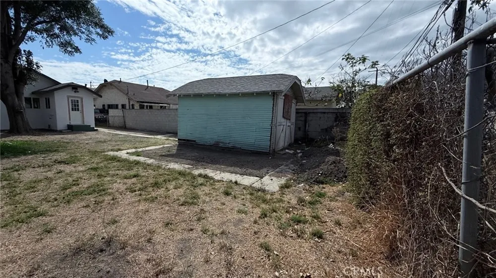 155 E 84th Street Los Angeles, CA 90003