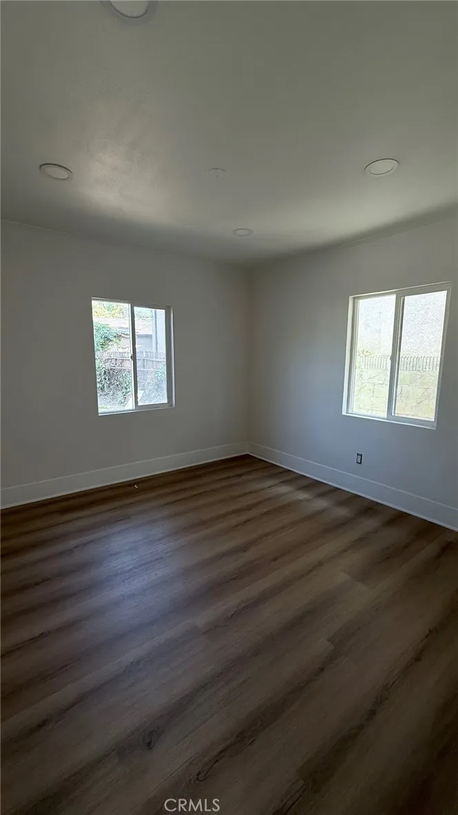 155 E 84th Street Los Angeles, CA 90003