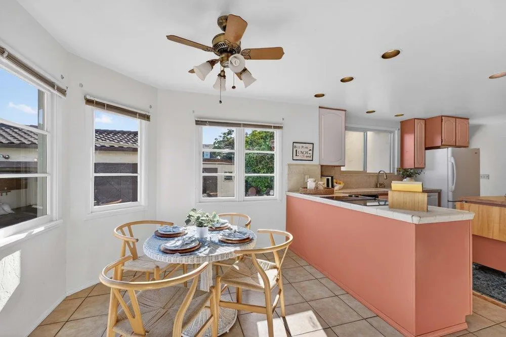 65 Monte Vista Avenue Watsonville, CA 95076