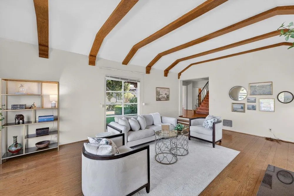65 Monte Vista Avenue Watsonville, CA 95076