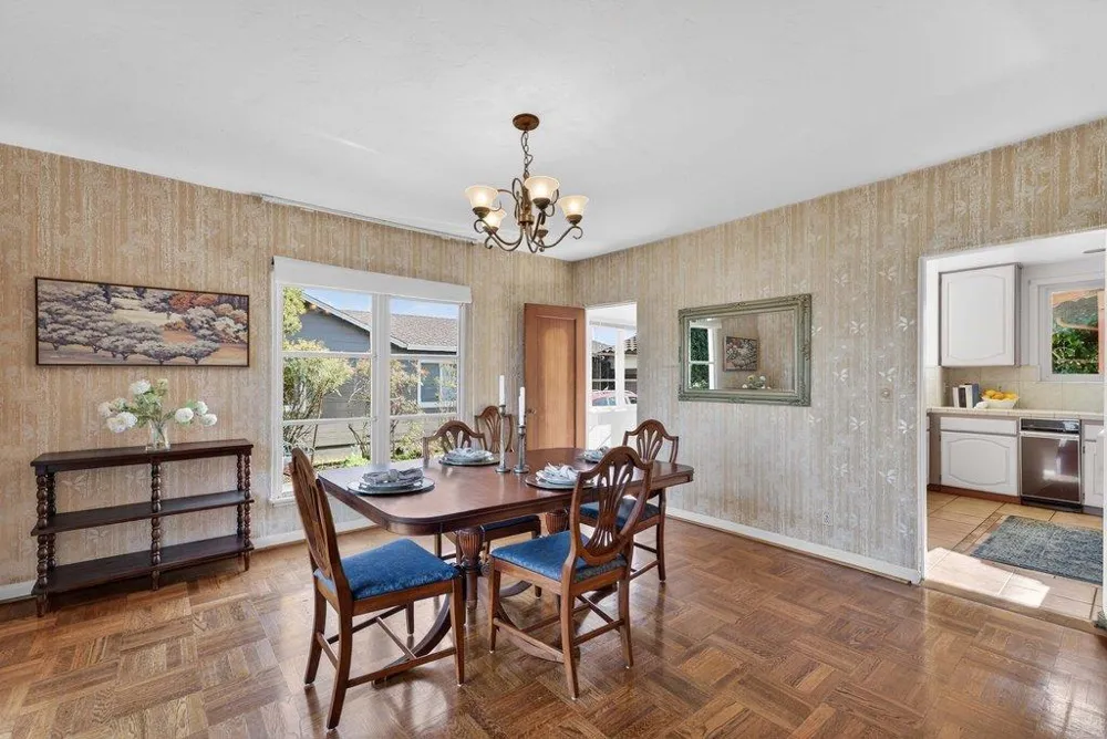 65 Monte Vista Avenue Watsonville, CA 95076
