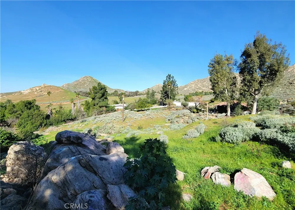 2935 Galaxie Heights Road Riverside, CA 92507