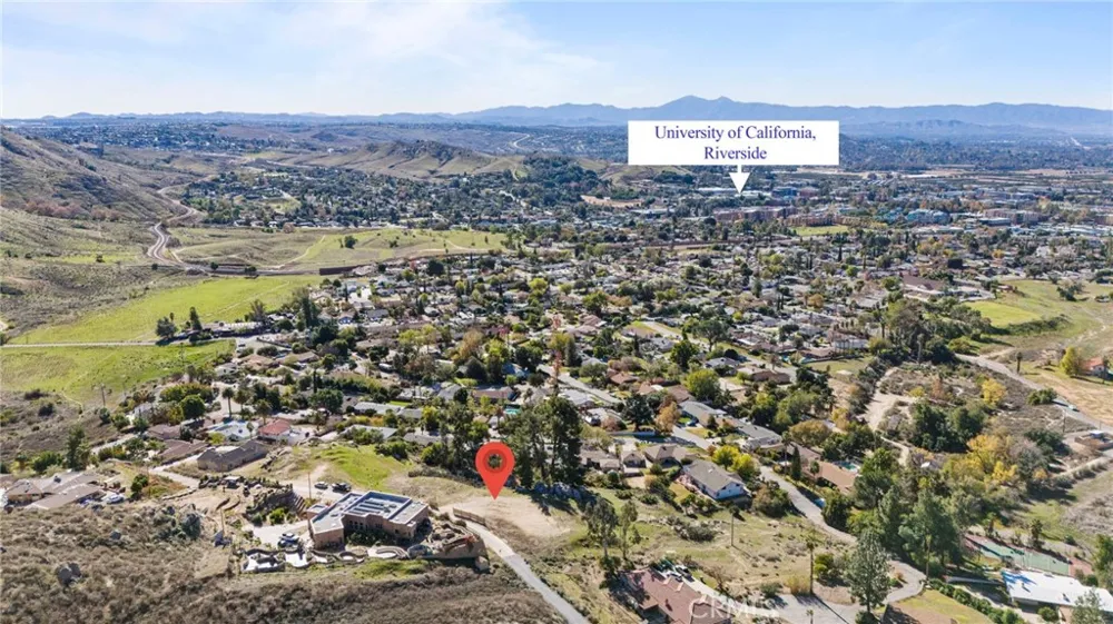 2935 Galaxie Heights Road Riverside, CA 92507