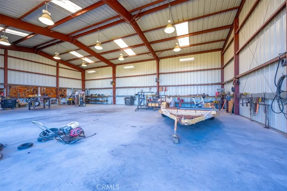 2100 Starkey Road Shandon, CA 93461