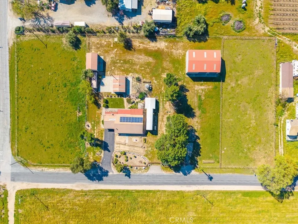 2100 Starkey Road Shandon, CA 93461