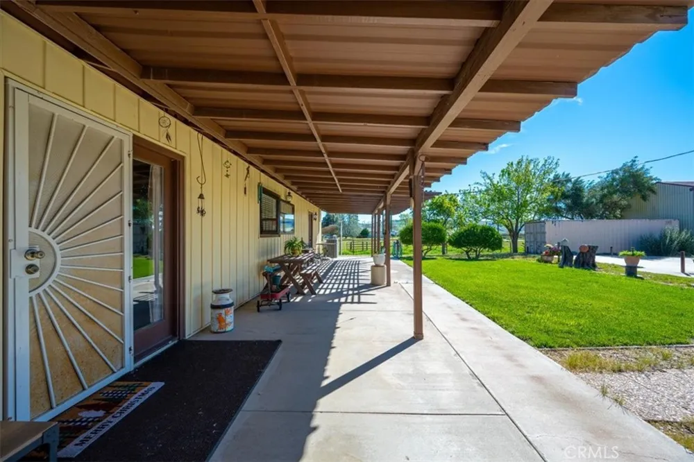 2100 Starkey Road Shandon, CA 93461