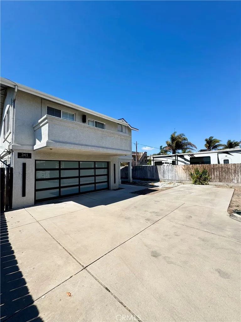 341 4th Grover Beach, CA 93433