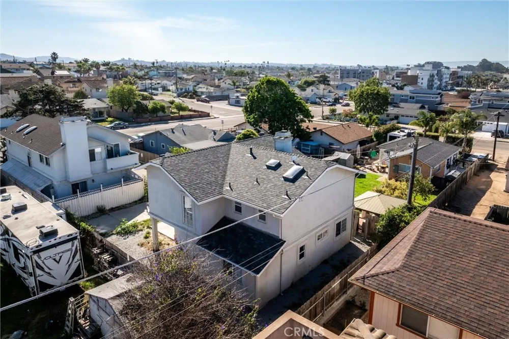 341 4th Grover Beach, CA 93433