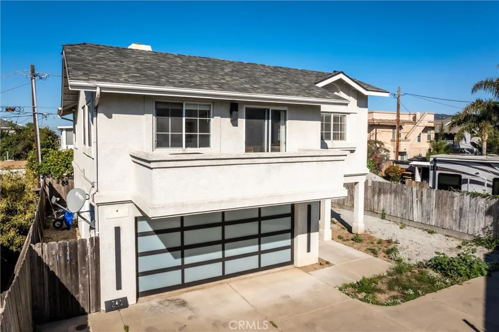341 4th Grover Beach, CA 93433