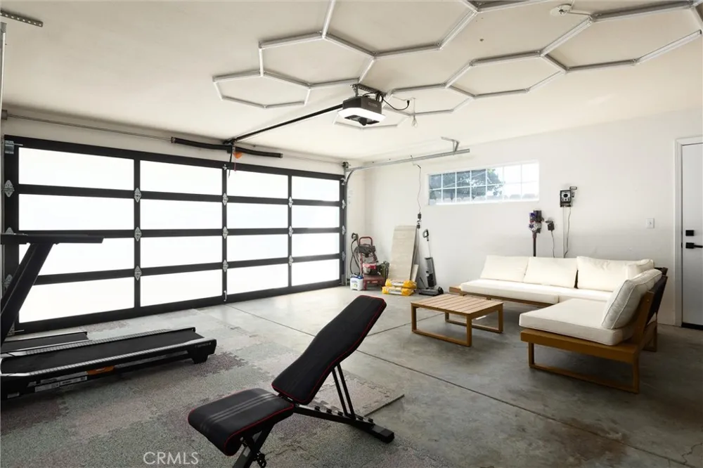 341 4th Grover Beach, CA 93433
