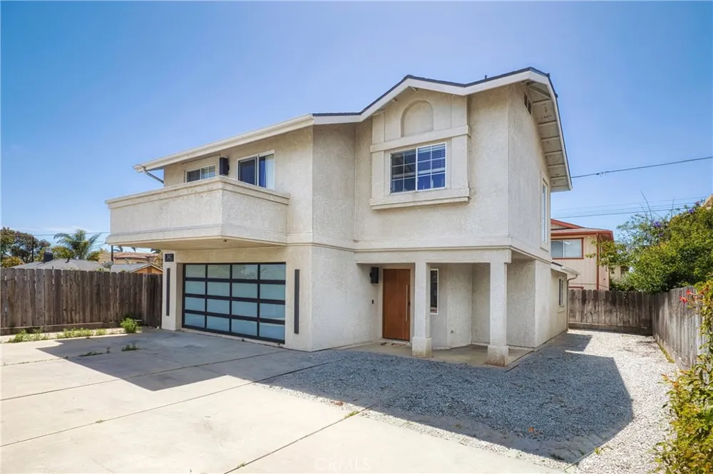 341 4th Grover Beach, CA 93433