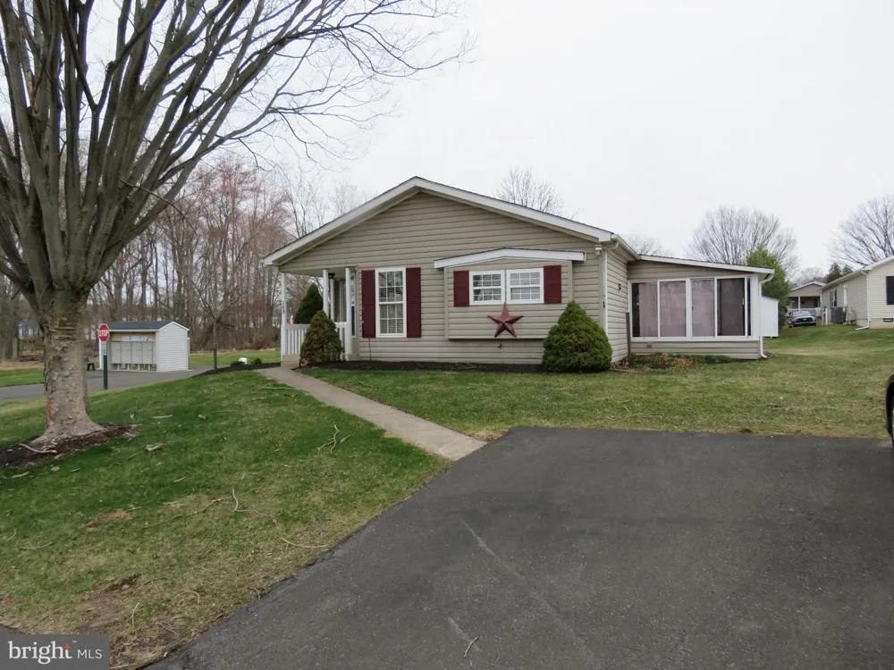 143 RAVEN COURT New Hope, PA 18938