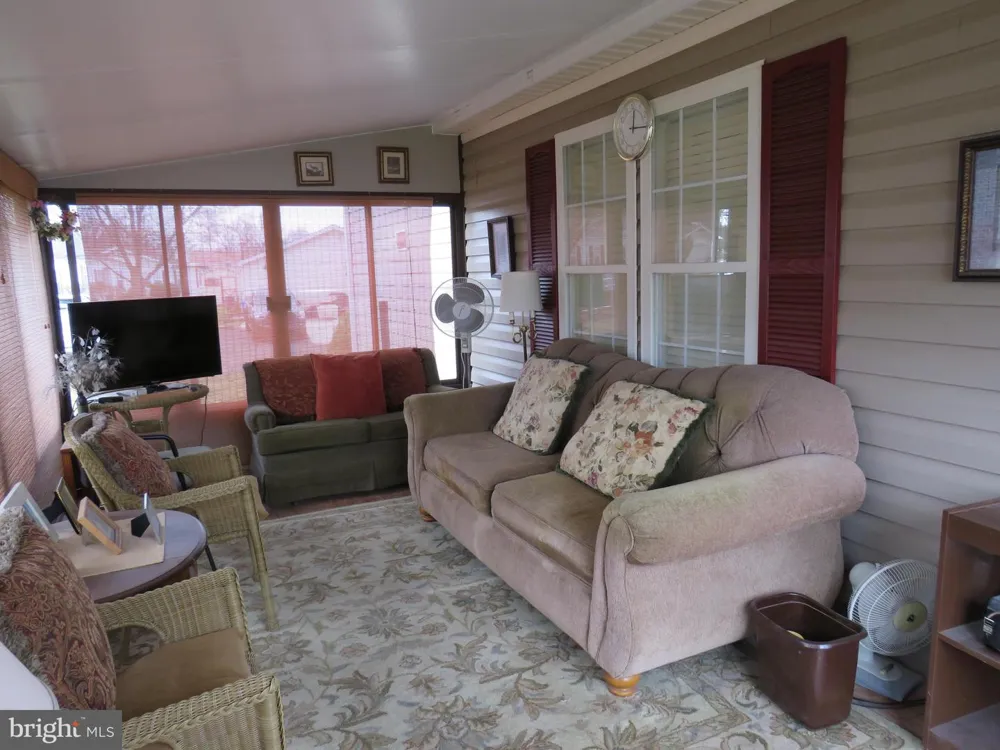 143 RAVEN COURT New Hope, PA 18938