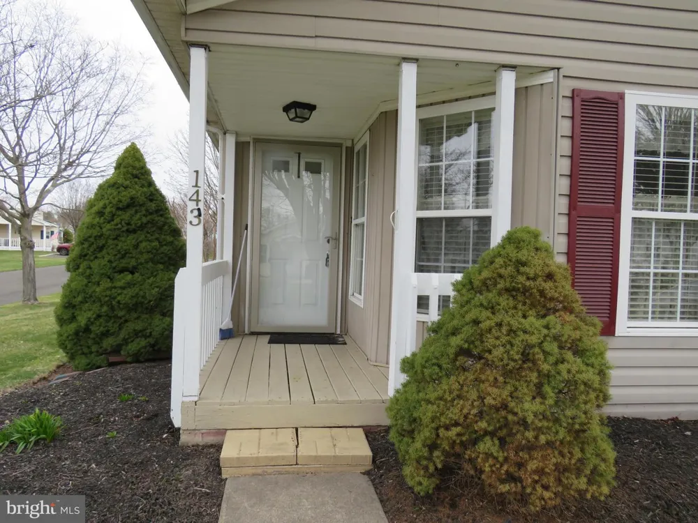 143 RAVEN COURT New Hope, PA 18938