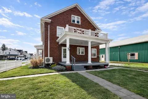 45 W BALD EAGLE STREET