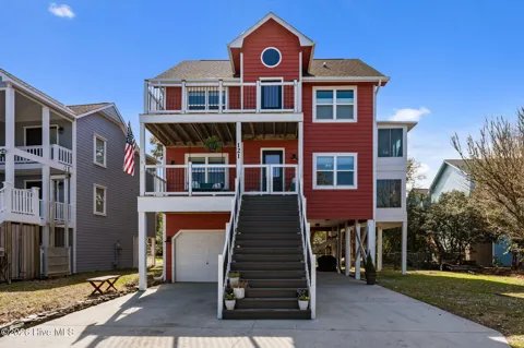 121 Seagull Court