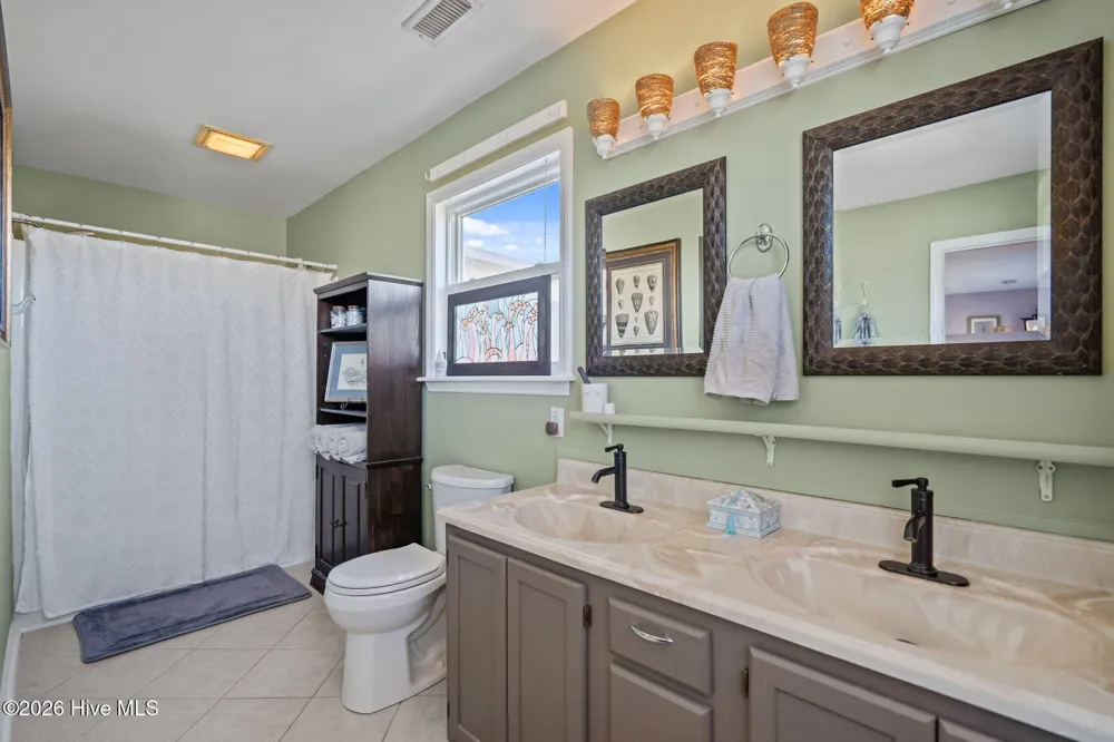 121 Seagull Court Surf City, NC 28445