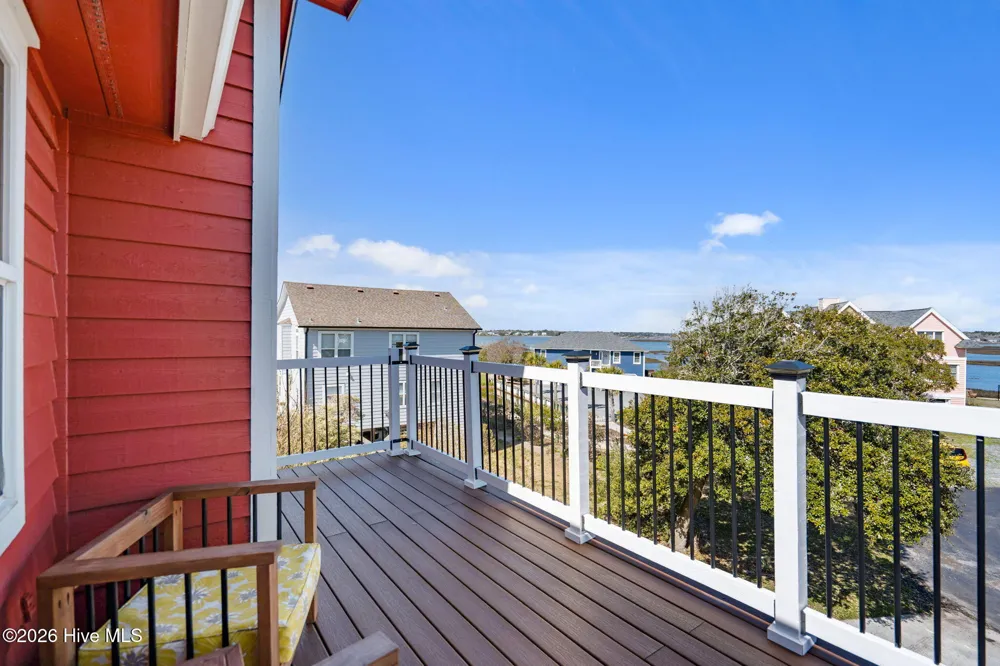 121 Seagull Court Surf City, NC 28445