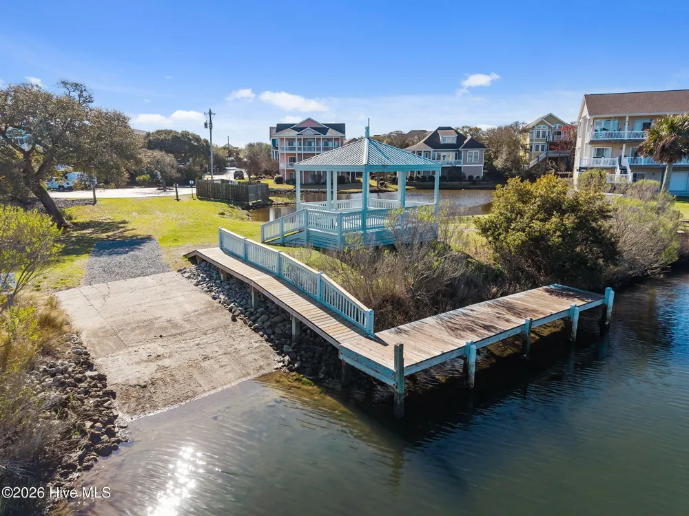 121 Seagull Court Surf City, NC 28445