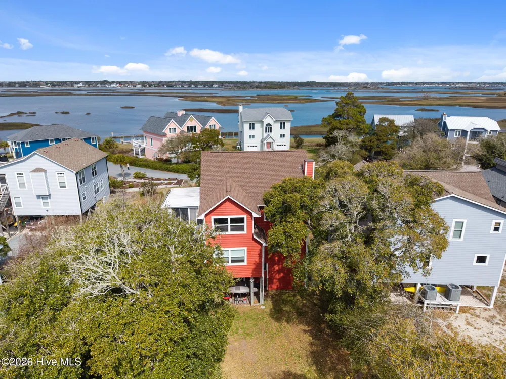 121 Seagull Court Surf City, NC 28445