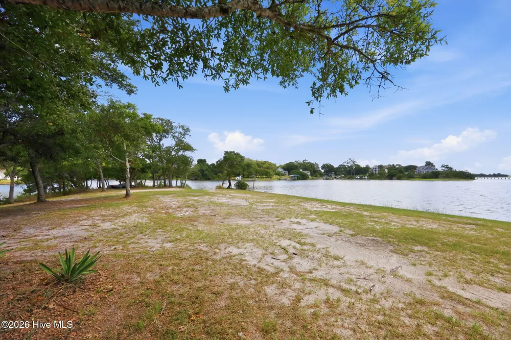 117 Lydia Drive Swansboro, NC 28584