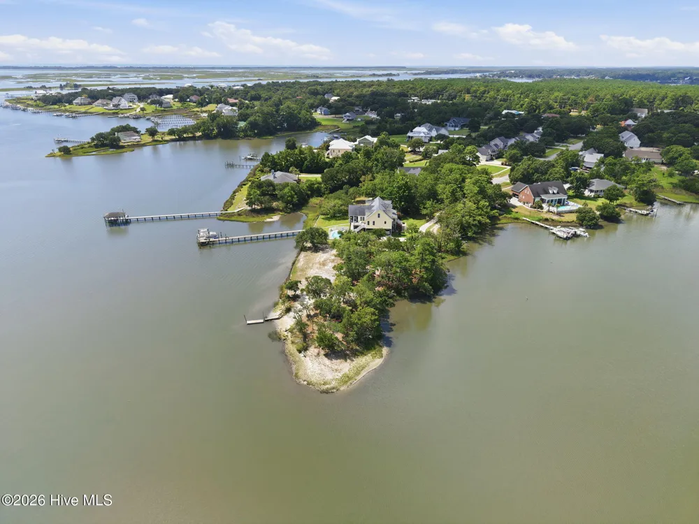 117 Lydia Drive Swansboro, NC 28584