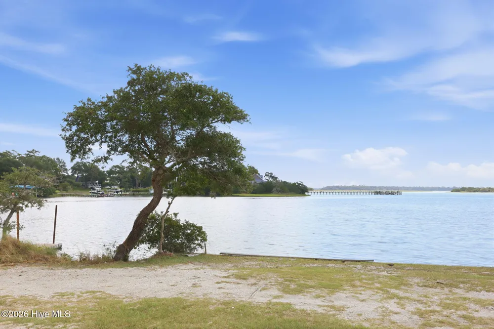 117 Lydia Drive Swansboro, NC 28584