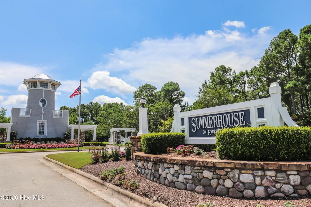 207 Everett Park Trail Holly Ridge, NC 28445