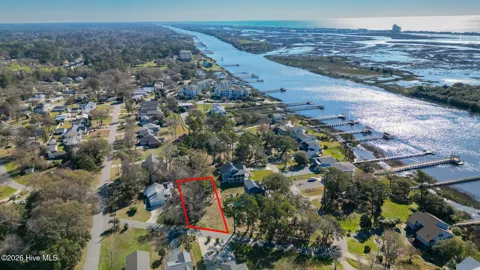 700 Waterway Drive