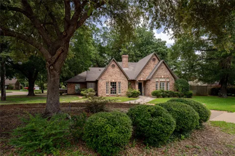 1200 Mary Lee Lane
