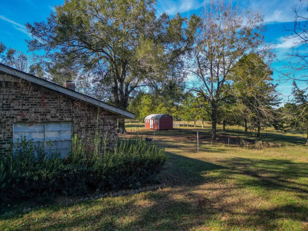 1549 County Road 1650 Grapeland, TX 75844
