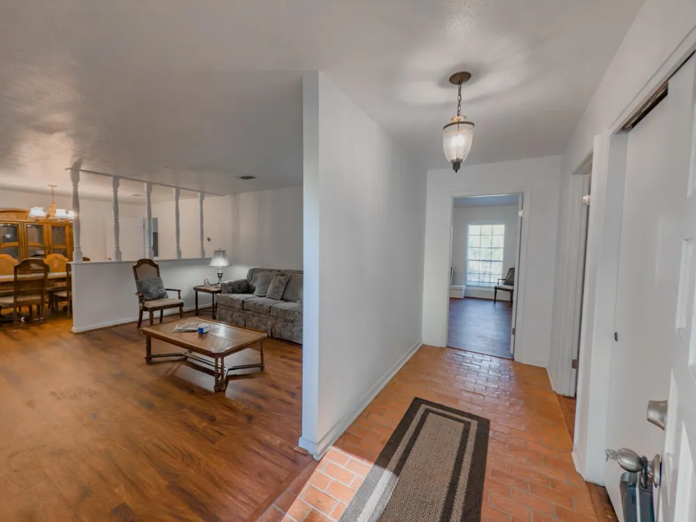 1549 County Road 1650 Grapeland, TX 75844