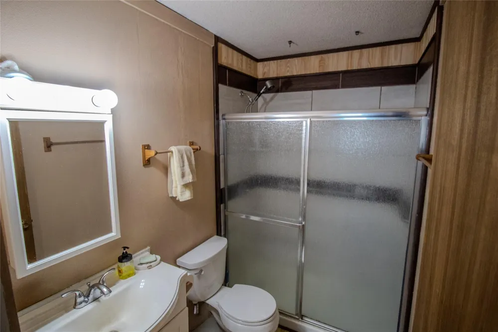 4031 State Highway 7 E Crockett, TX 75835