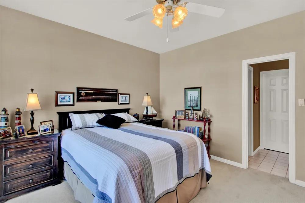 2668 E Bayshore Drive San Leon, TX 77539
