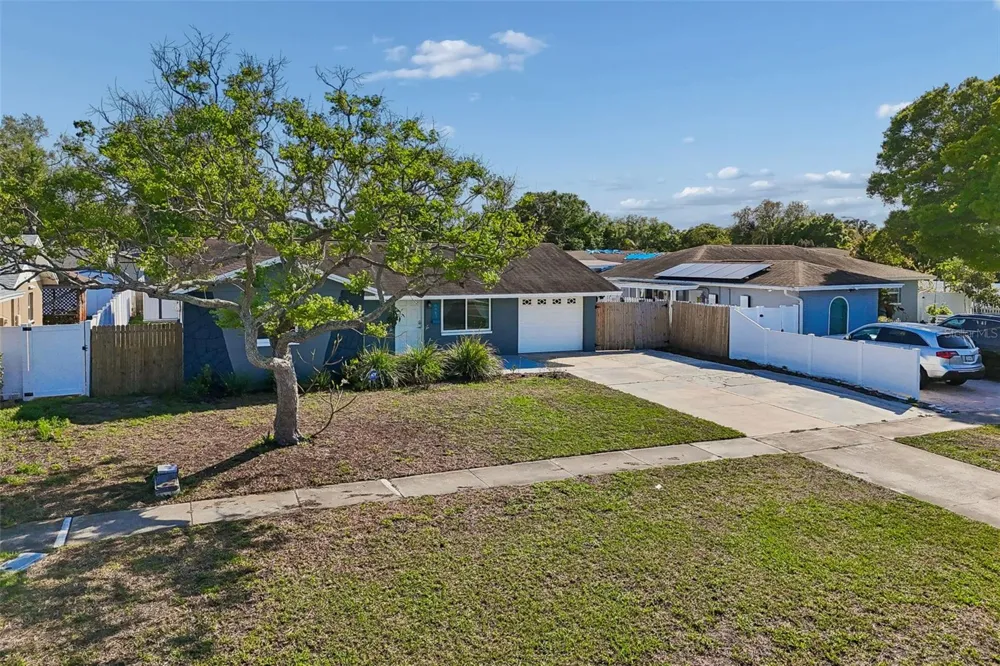 6882 62ND AVENUE Pinellas Park, FL 33781