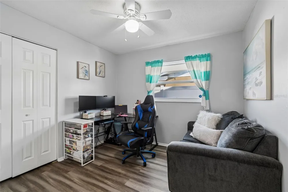 6882 62ND AVENUE Pinellas Park, FL 33781