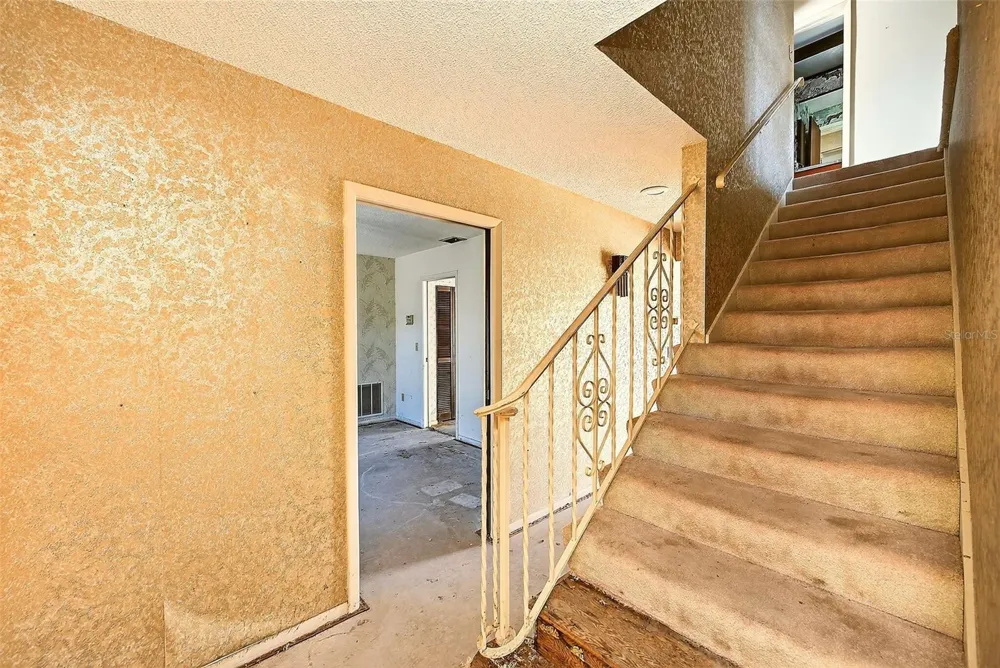 205 GULF BOULEVARD Belleair Beach, FL 33786