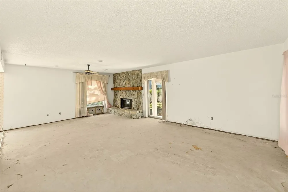 205 GULF BOULEVARD Belleair Beach, FL 33786