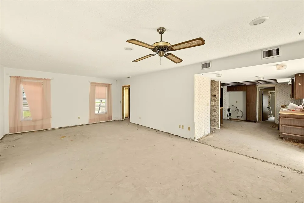 205 GULF BOULEVARD Belleair Beach, FL 33786