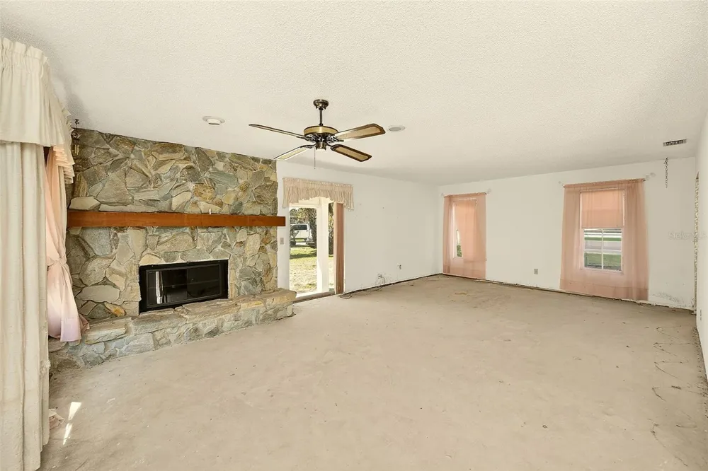 205 GULF BOULEVARD Belleair Beach, FL 33786