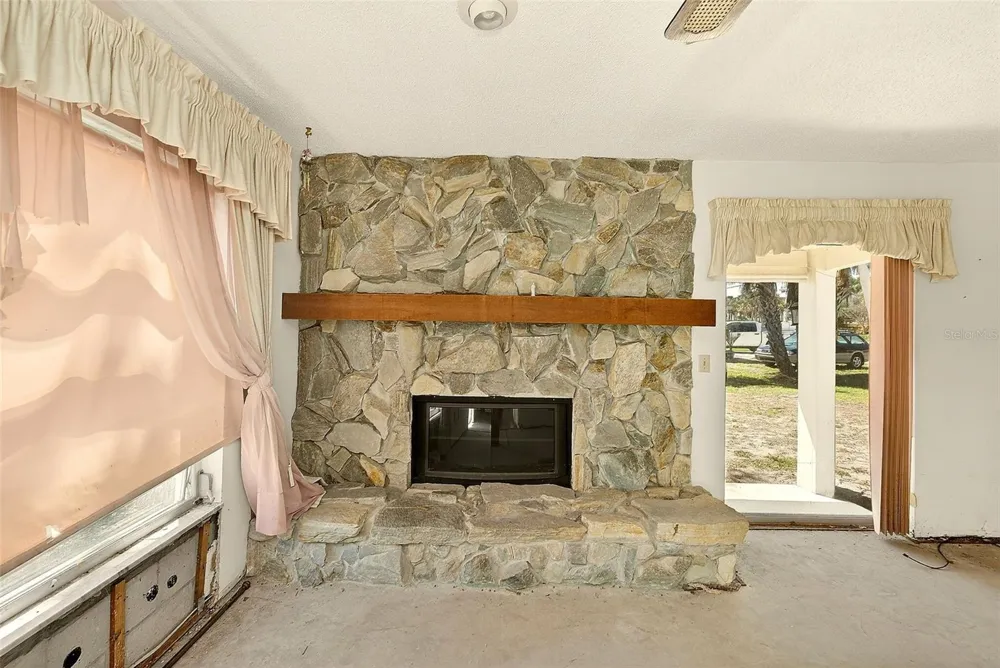 205 GULF BOULEVARD Belleair Beach, FL 33786