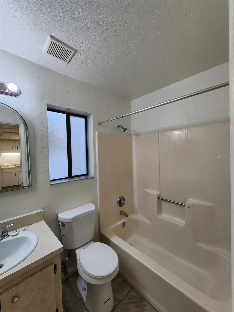2018 SW 70TH TERRACE Gainesville, FL 32607