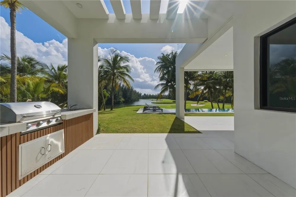 G8 ATLANTIC DRIVE, 7000 BAHIA BEACH BLVD. Rio Grande, PR 00745