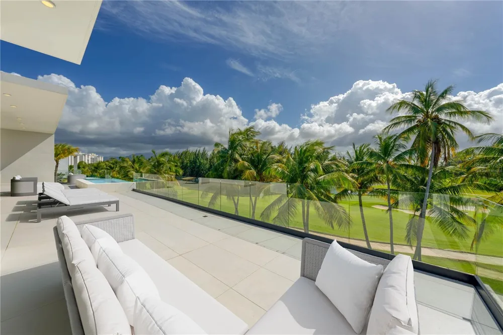 G8 ATLANTIC DRIVE, 7000 BAHIA BEACH BLVD. Rio Grande, PR 00745