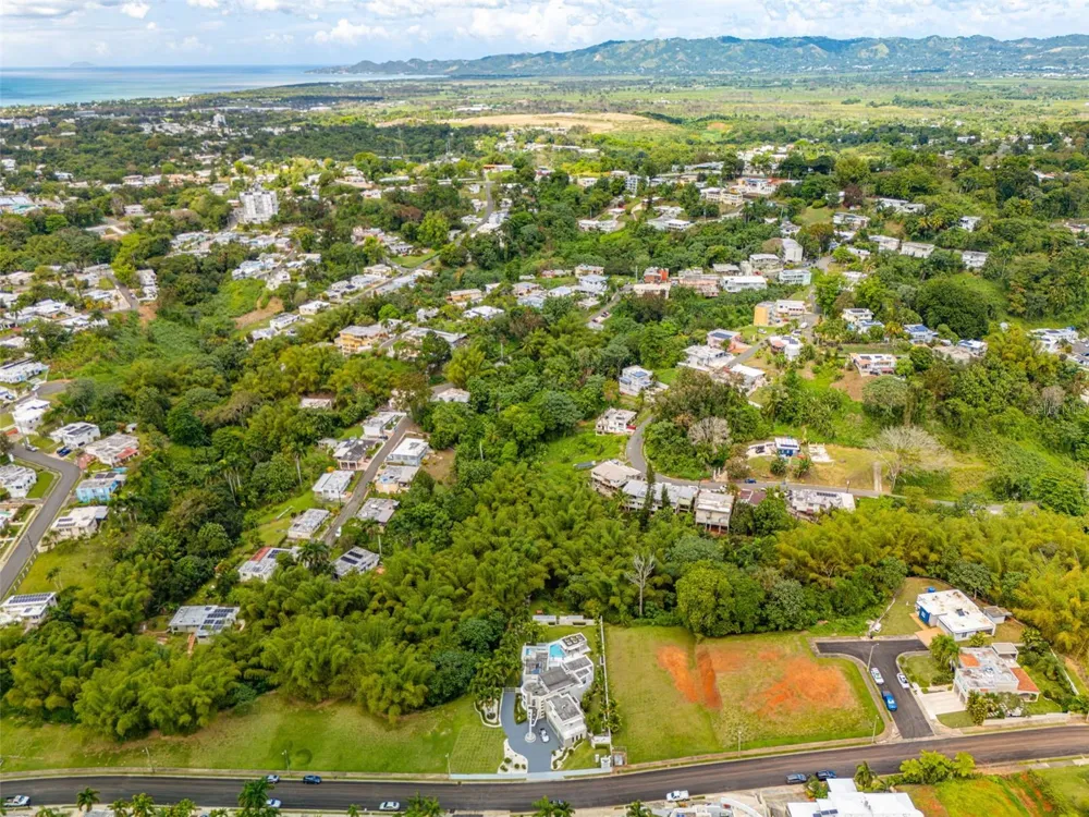 57 QUINTAS DE SANTA MARIA II Mayaguez, PR 00680