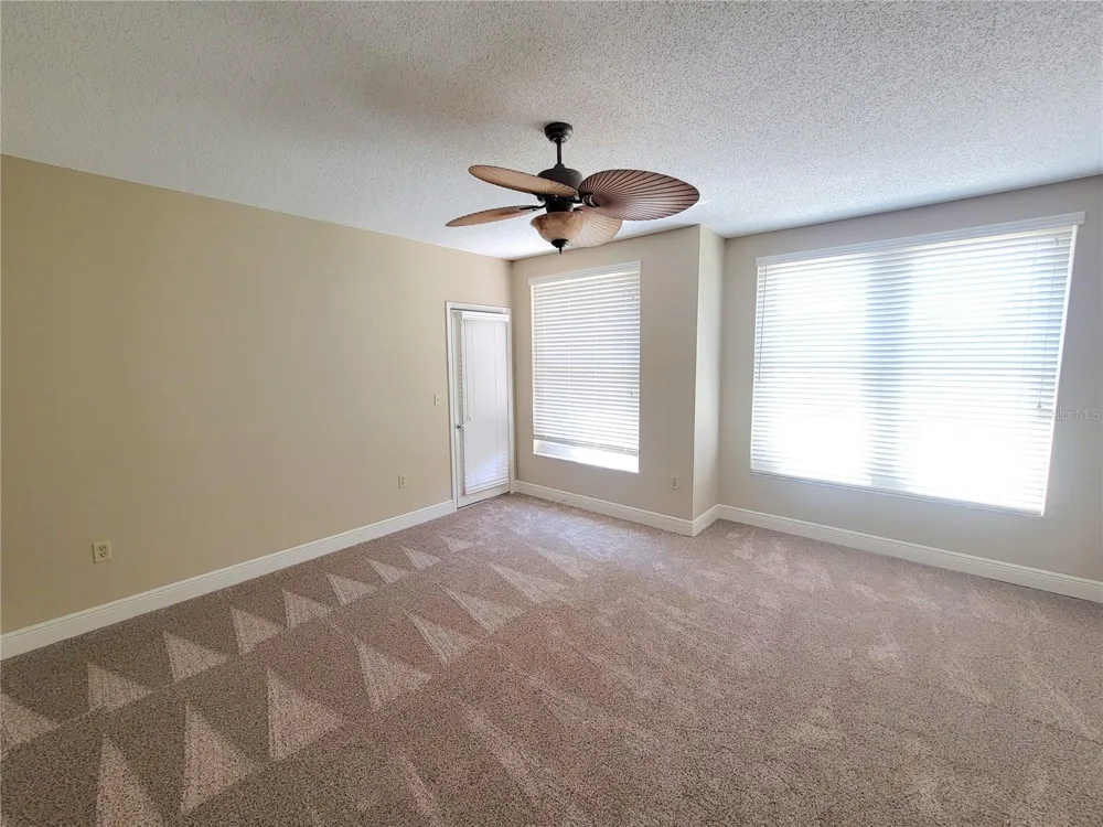 4220 PINEBROOK CIRCLE #14 Bradenton, FL 34209