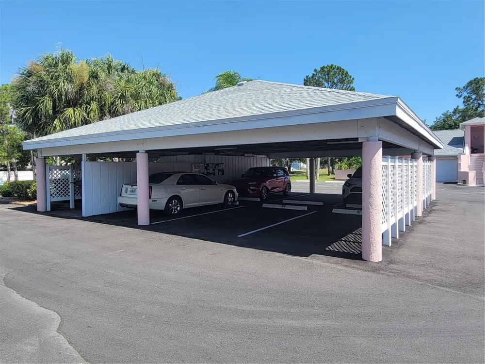 4220 PINEBROOK CIRCLE #14 Bradenton, FL 34209