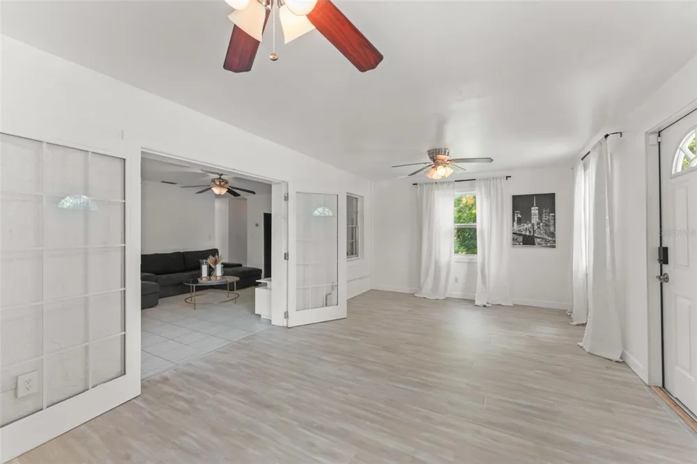 429 VIRGINIA AVENUE St Cloud, FL 34769